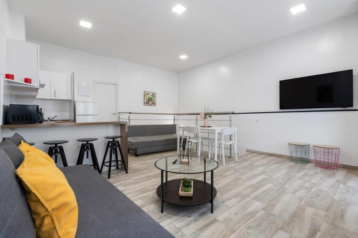 Beautiful Duplex In Tetuan - Jaen Madri